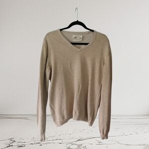 Anne Cole Men's Beige V-Neck Sweater
